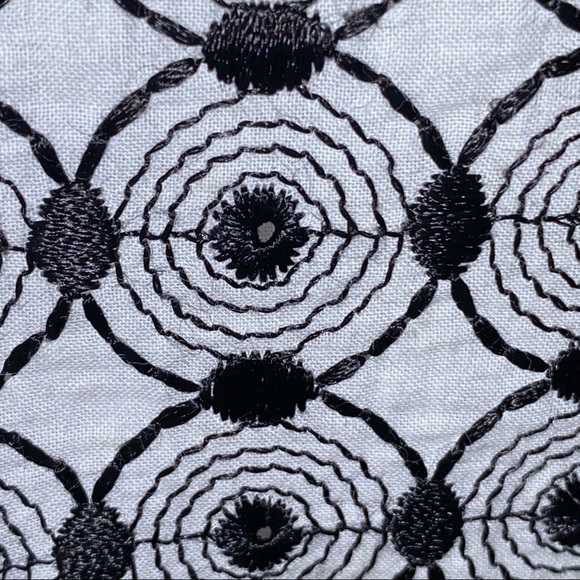 Talbots | Geometric Circle Embroidered Pencil Skirt Black/White 2 - Picture 9 of 12